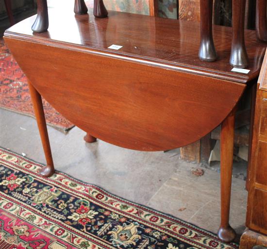 George III mahogany drop leaf table(-)